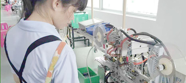11年專注于鋰電池和配套產(chǎn)品的研發(fā)、生產(chǎn)、銷售